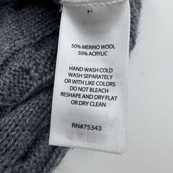 Tahari Sweater Women Small Gray Cable Knit Long Sleeve Wool Blend Preppy Office - Picture 4 of 6